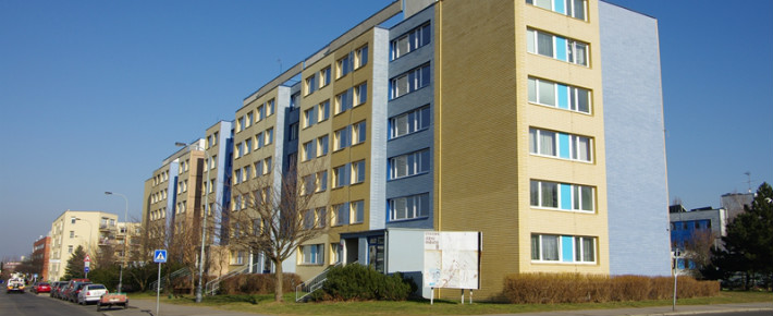 Kloknerova 2214-16